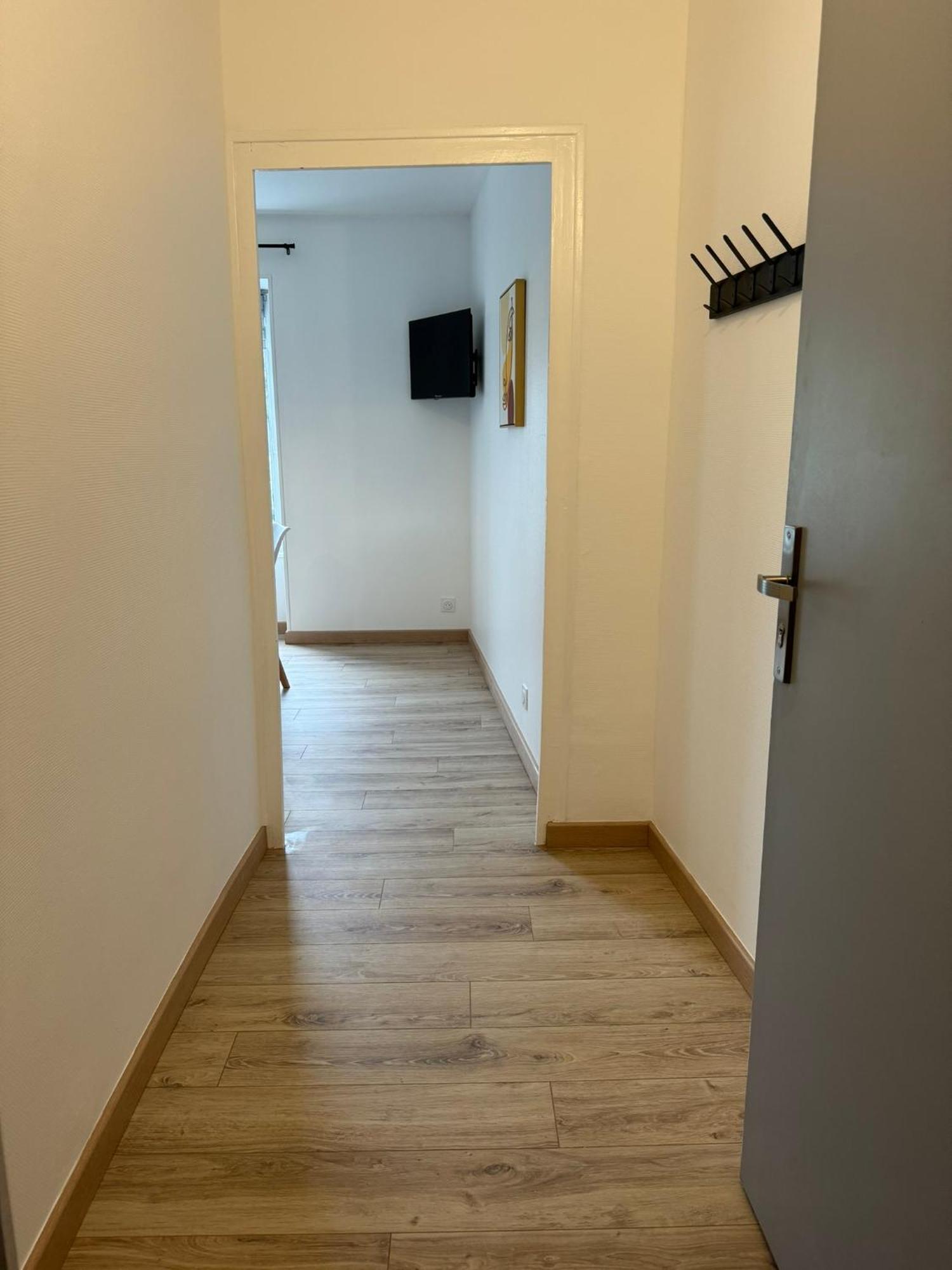 Studio 2Eme Etage - Centre-Ville - Local Velos Disponible Mayenne Eksteriør bilde